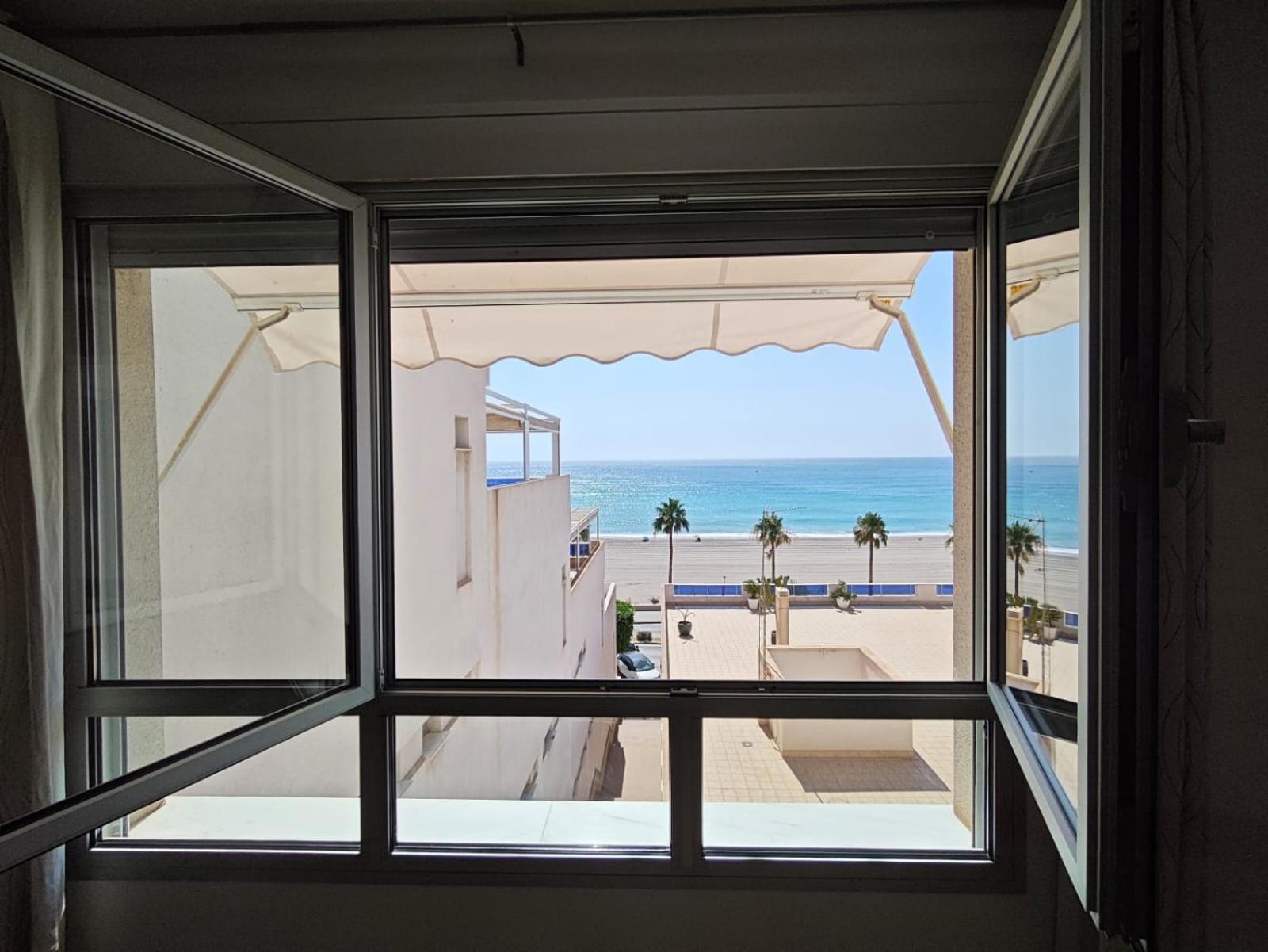 Apartament Vistas Al Mar Y Con Garaje
